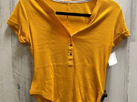 Yellow Top Short Sleeve Pilcro, Size S Cheap