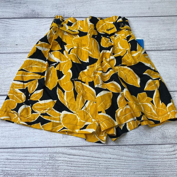 Mustard Shorts Who What Wear, Size 2 Discount