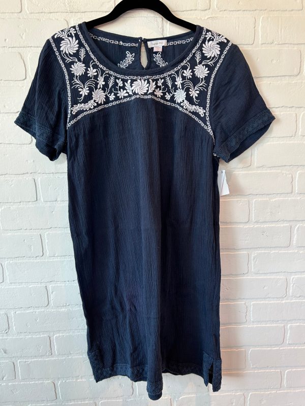 Blue & White Dress Casual Short Garnet Hill, Size M Discount