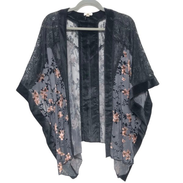 Black Kimono Pol, Size M Hot on Sale