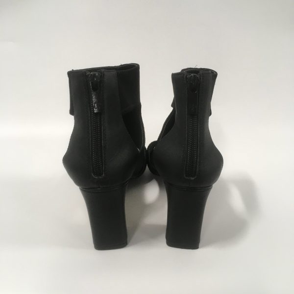 Black Shoes Heels Block Donald Pliner, Size 6 Online