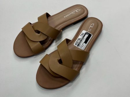 Tan Sandals Flip Flops Cl By Laundry, Size 6.5 For Cheap