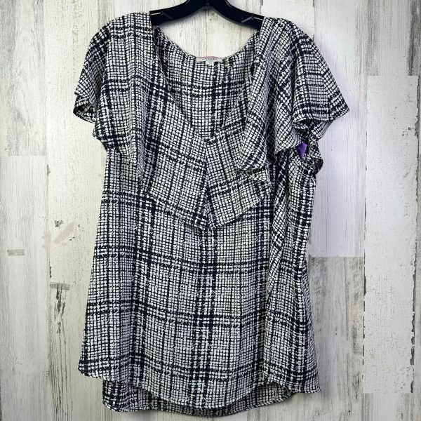 Black & White Blouse Short Sleeve Andree By Unit, Size 2x Online